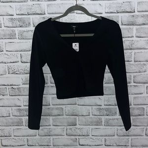 NWT Express Body Contour long sleeve crop top